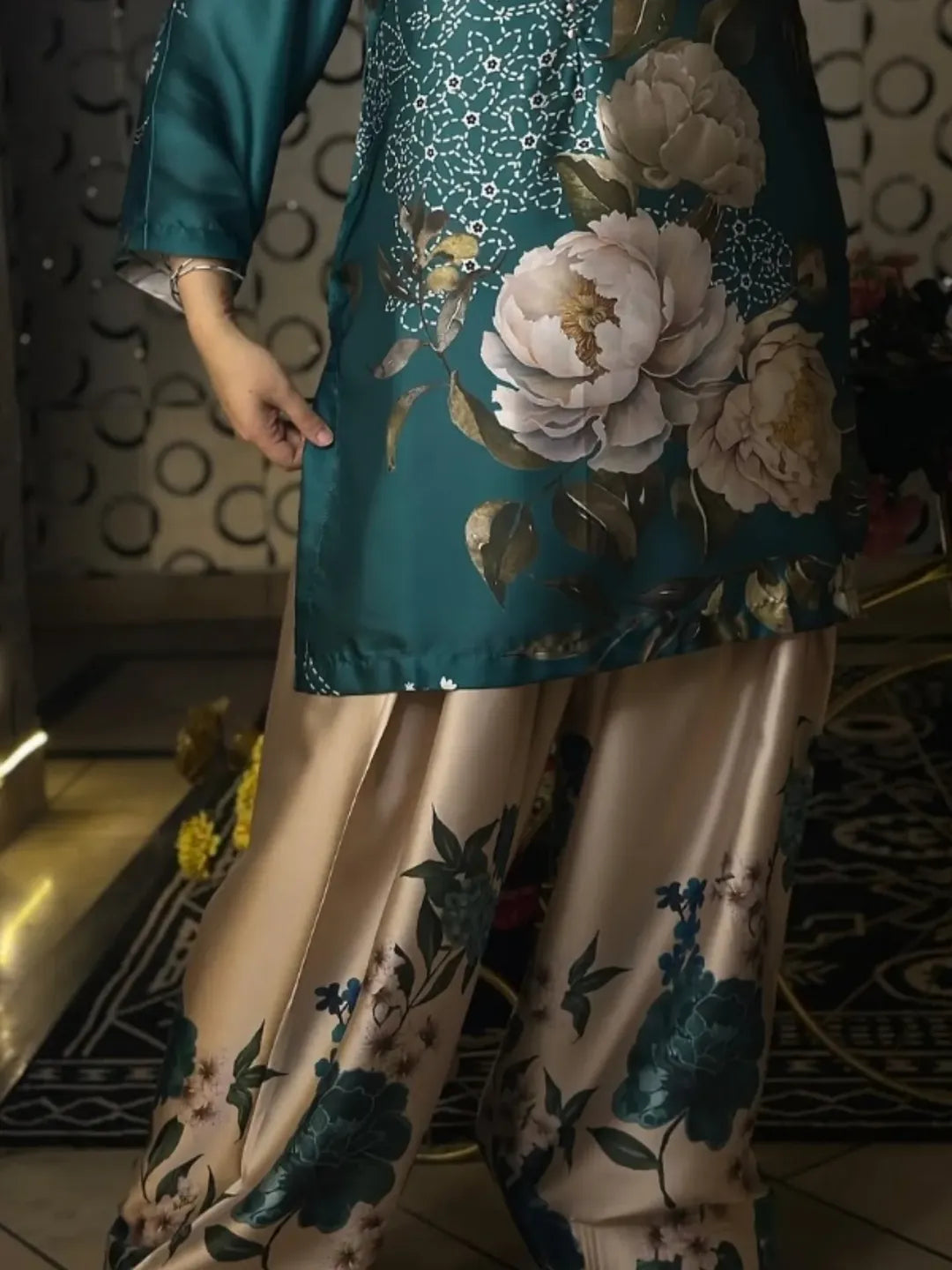 Teal Blossom 2pc Dress (Farshi Shalwar)