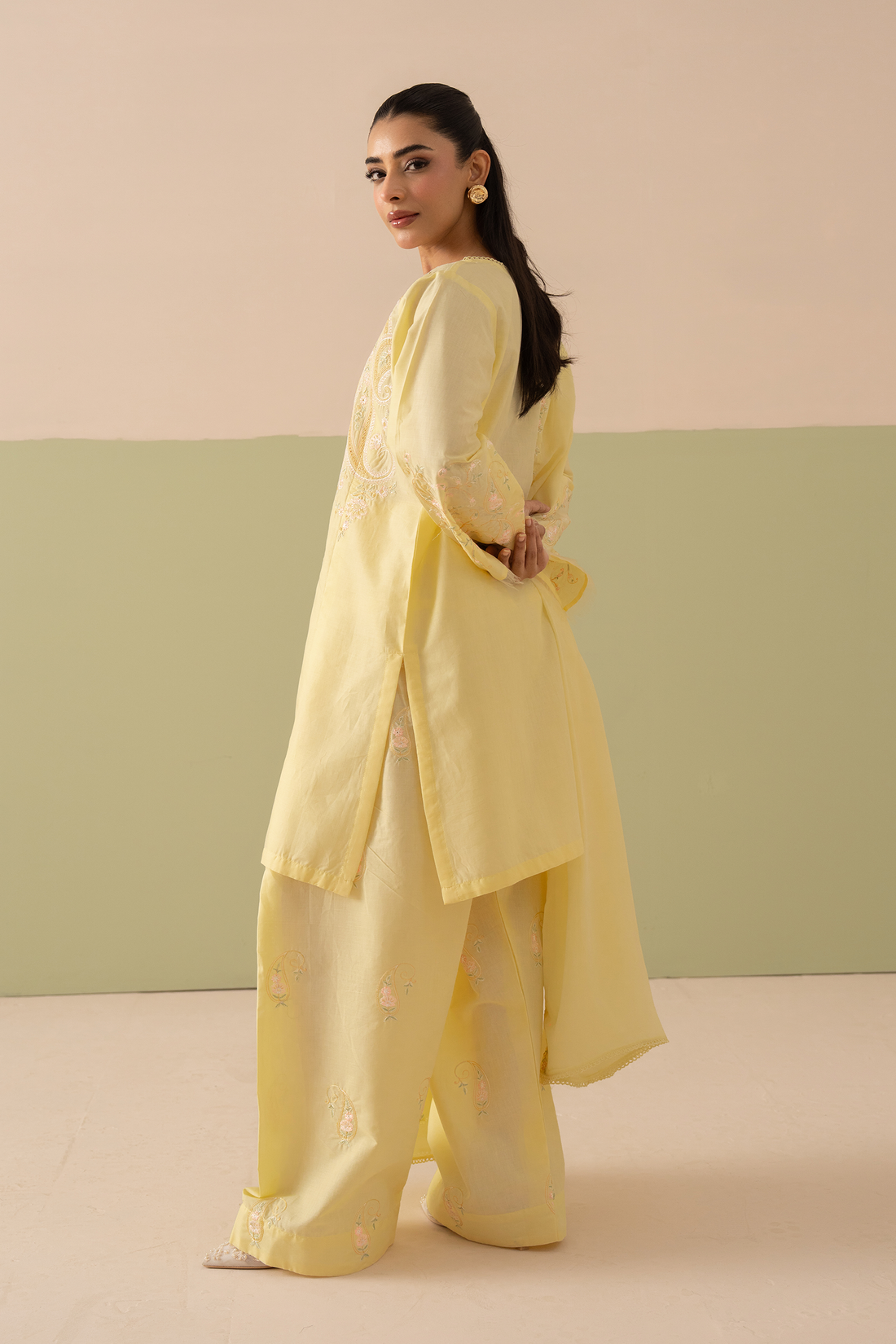 Safina 3pc Embroidered Dress(Farshi Shalwar)