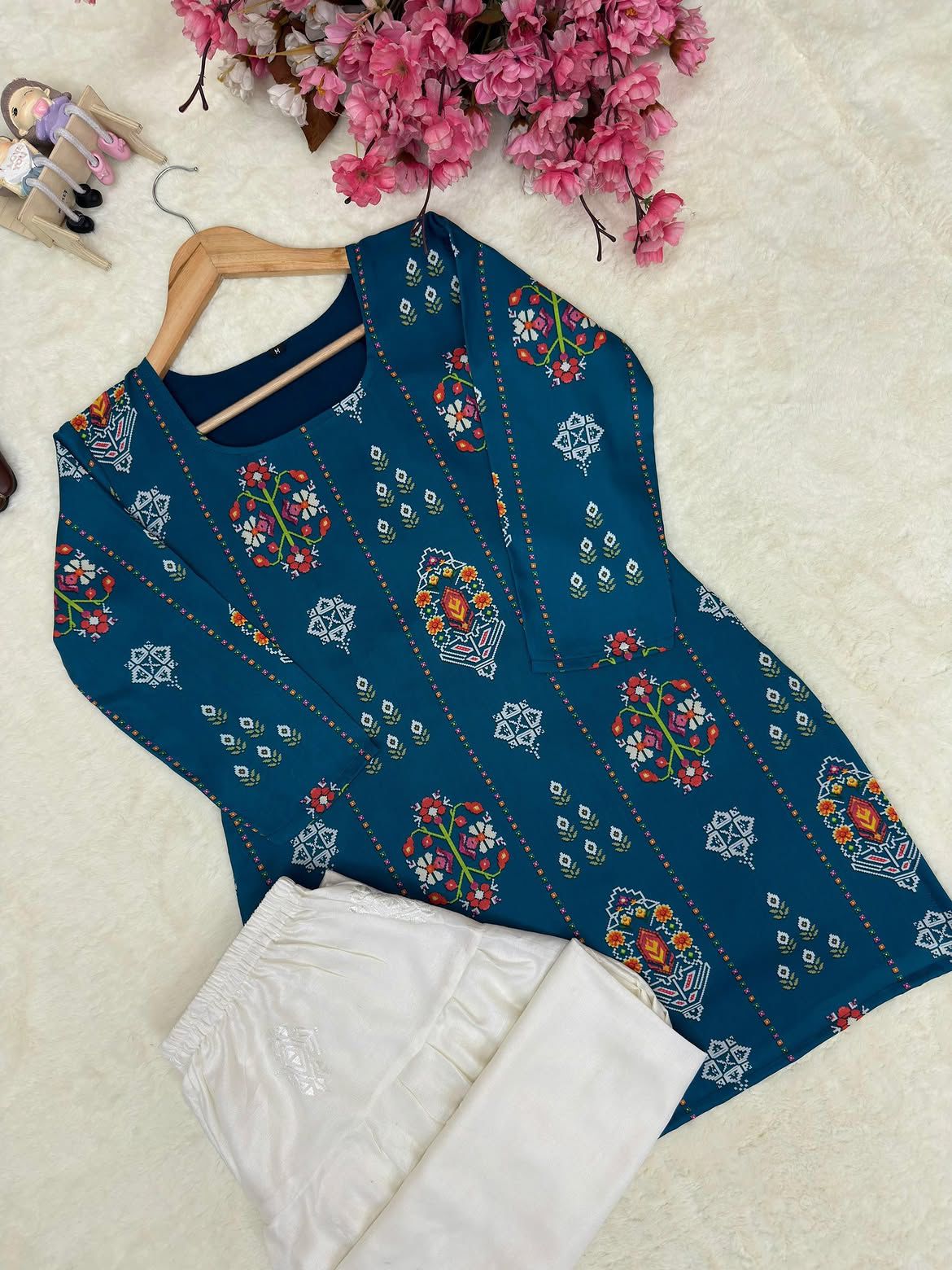 Anarkali 2pc Printed Dress(farshi Shalwar)